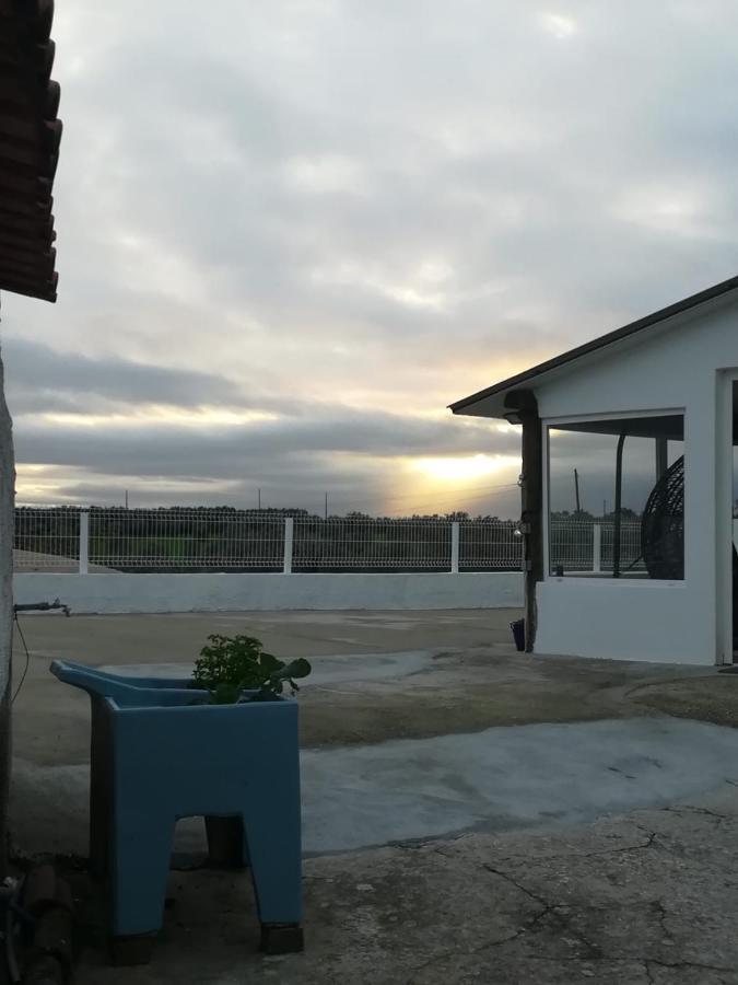 Snow Guest House Santarem Luaran gambar