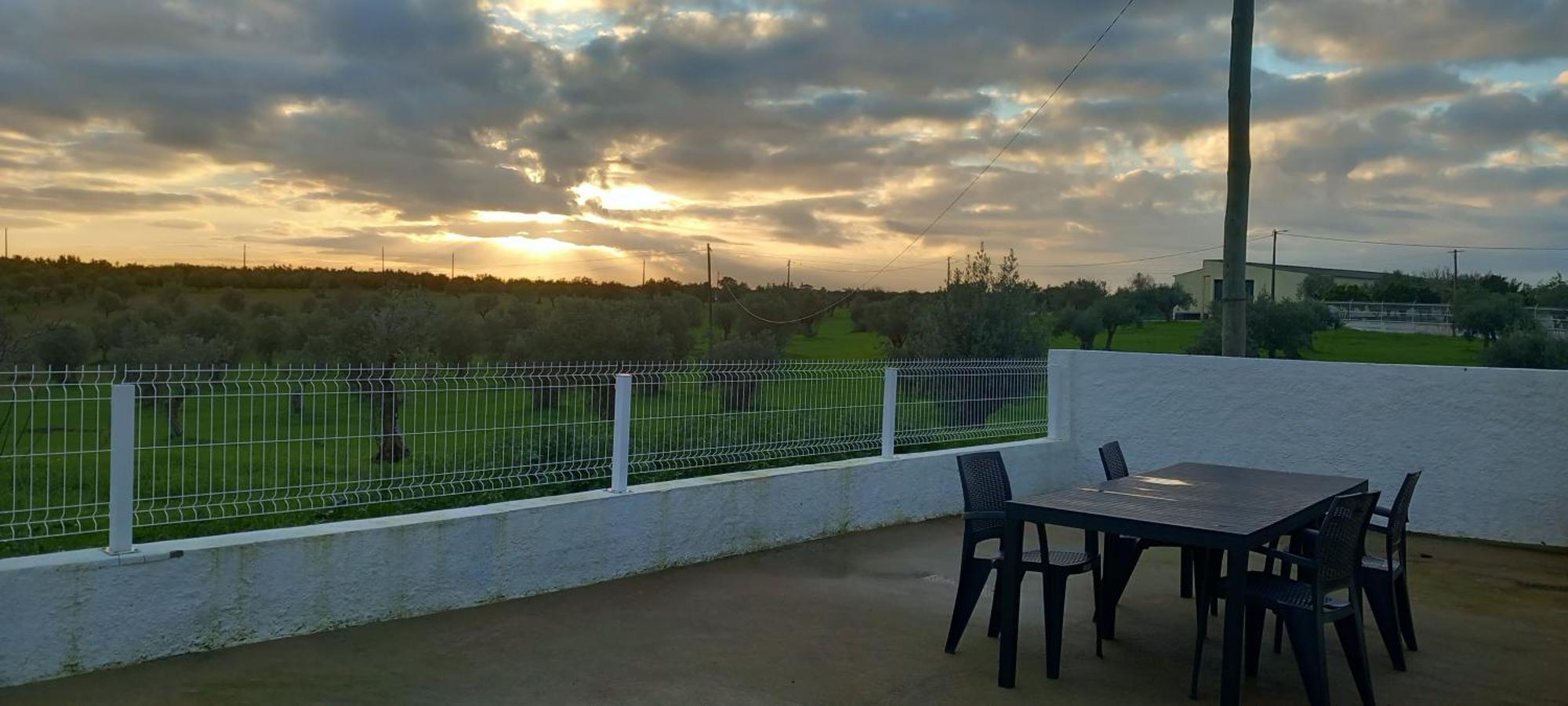 Snow Guest House Santarem Luaran gambar